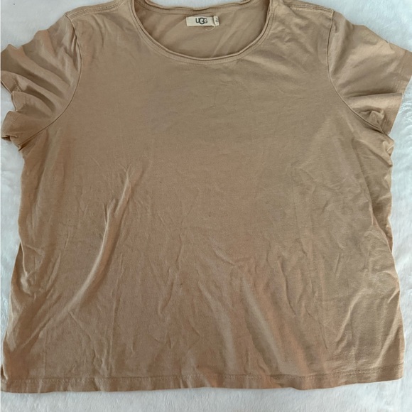 UGG Tops - UGG Women’s Tan Crewneck Short Sleeved Top XL organic cotton